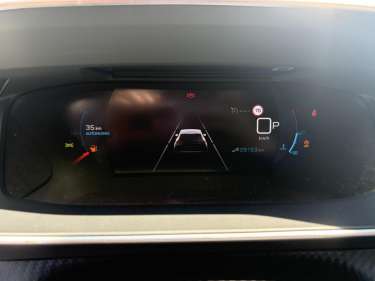 PEUGEOT 2008 1.2 PureTech 130 EAT8 Allure Pack