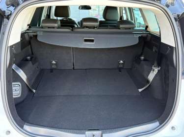 RENAULT GRAND SCENIC 1.3 TCE 140 EDC Bose Edition