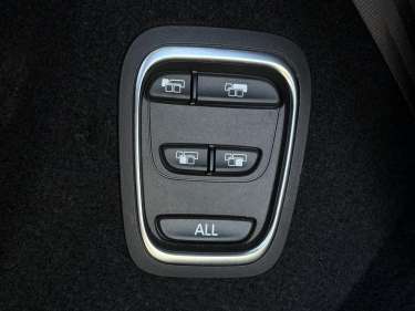 RENAULT GRAND SCENIC 1.3 TCE 140 EDC Bose Edition