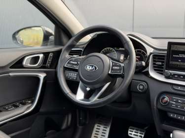 KIA XCEED 1.6 CRDi MHEV 136 DCT Premium