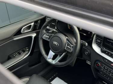 KIA XCEED 1.6 CRDi MHEV 136 DCT Premium