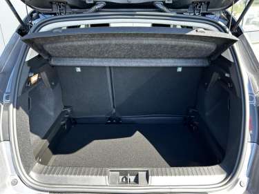 RENAULT CAPTUR 1.3 TCE Mild Hybrid 140 EDC Techno