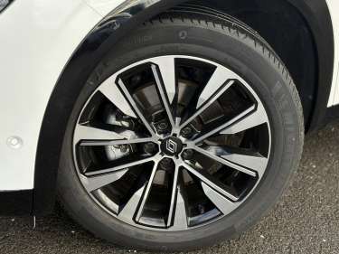 RENAULT AUSTRAL E-Tech Full Hybrid 200 Techno