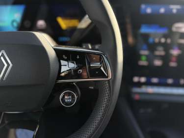 RENAULT AUSTRAL E-Tech Full Hybrid 200 Techno