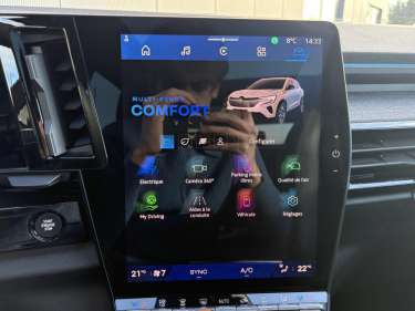 RENAULT AUSTRAL E-Tech Full Hybrid 200 Techno