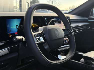 RENAULT AUSTRAL E-Tech Full Hybrid 200 Techno