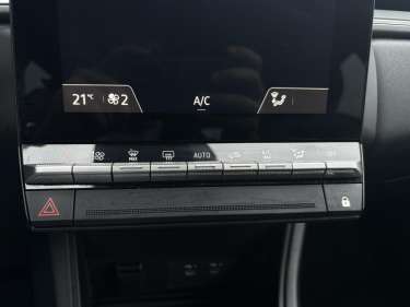RENAULT CAPTUR TCE 100 Techno