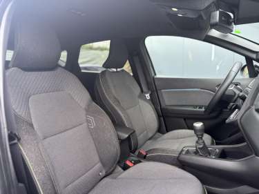 RENAULT CAPTUR TCE 100 Techno