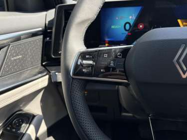 RENAULT ESPACE VI NV E-Tech Full Hybrid 200 Iconic 7PL