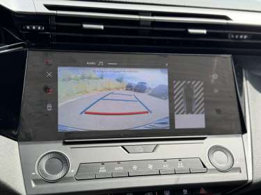 PEUGEOT 308 1.5 BlueHDI 130 EAT8 Allure