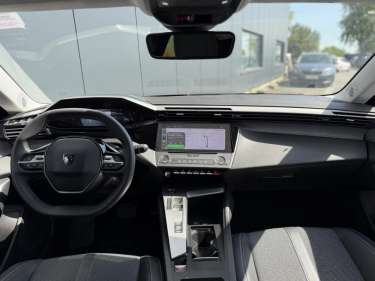 PEUGEOT 308 1.5 BlueHDI 130 EAT8 Allure