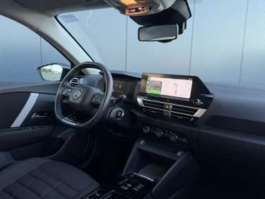 CITROEN C4 NV Hybrid 145 e-DSC6 Plus