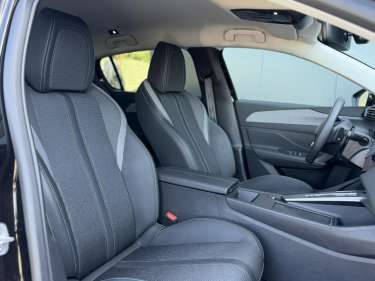 PEUGEOT 308 Hybrid 145 e-DSC6 Allure