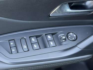 PEUGEOT 308 Hybrid 145 e-DSC6 Allure