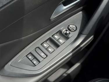 PEUGEOT 308 SW 1.5 BlueHDI 130 EAT8 Allure