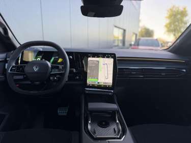 RENAULT RAFALE E-Tech Full Hybrid 200 Esprit Alpine