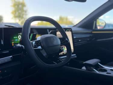 RENAULT RAFALE E-Tech Full Hybrid 200 Esprit Alpine