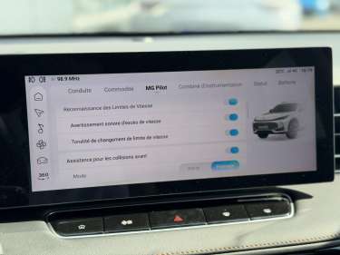 MG MOTOR EHS 1.5 Hybrid+ 224 Luxury