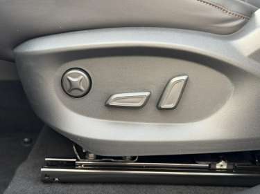 MG MOTOR EHS 1.5 Hybrid+ 224 Luxury