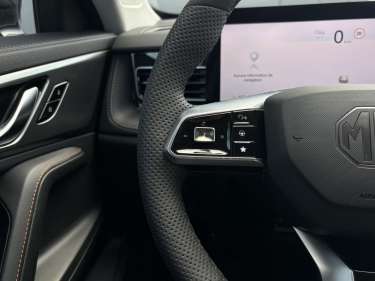 MG MOTOR EHS 1.5 Hybrid+ 224 Luxury
