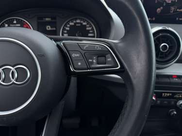 AUDI Q2 2.0 TDI 116 S-Tronic S-Line