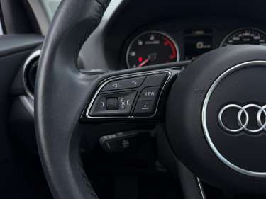 AUDI Q2 2.0 TDI 116 S-Tronic S-Line