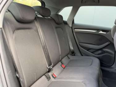 AUDI A3 SPORTBACK 30 TFSI 116 S-Tronic Business Line