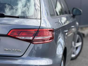 AUDI A3 SPORTBACK 30 TFSI 116 S-Tronic Business Line