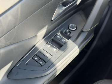 PEUGEOT 408 1.6 PHEV 180 e-EAT8 GT