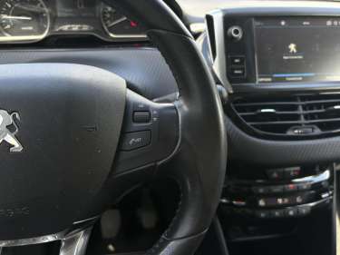 PEUGEOT 2008 1.2 PureTech 110 Style
