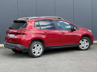 PEUGEOT 2008 1.2 PureTech 110 Style