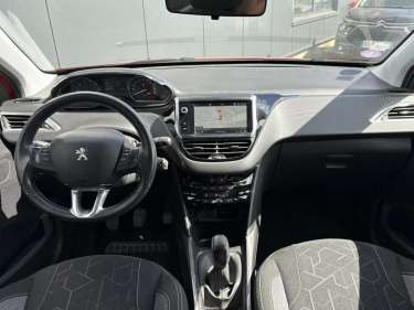 PEUGEOT 2008 1.2 PureTech 110 Style