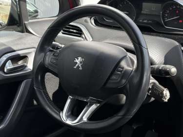 PEUGEOT 2008 1.2 PureTech 110 Style