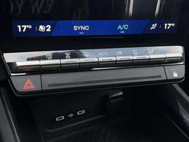 RENAULT AUSTRAL E-Tech Full Hybrid 200 Techno