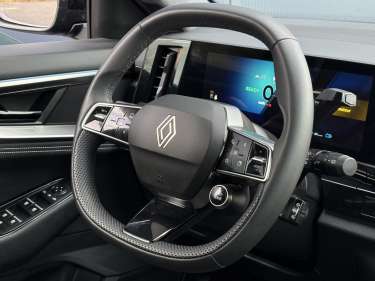 RENAULT AUSTRAL E-Tech Full Hybrid 200 Techno