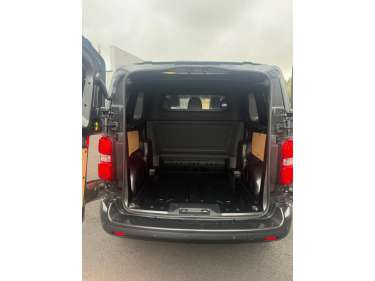 CITROEN JUMPY CAB. APPRO M 2.2 BlueHDI 180 EAT8 Pack Luxe