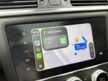 RENAULT KADJAR 1.3 TCE 140 EDC Black Edition