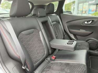 RENAULT KADJAR 1.3 TCE 140 EDC Black Edition