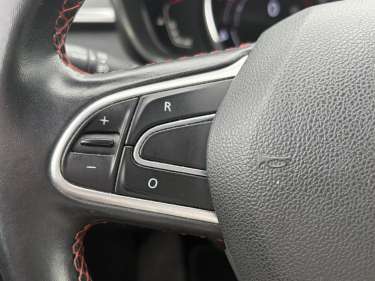 RENAULT KADJAR 1.3 TCE 140 EDC Black Edition