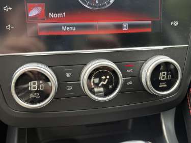 RENAULT KADJAR 1.3 TCE 140 EDC Black Edition