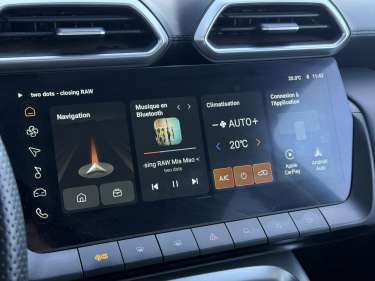 MG MOTOR ZS 1.5 Hybrid+ 197 Luxury