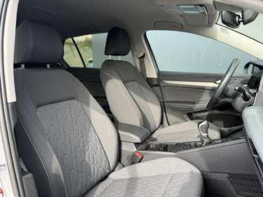 VW GOLF 8 1.0 TSI 110 Goal