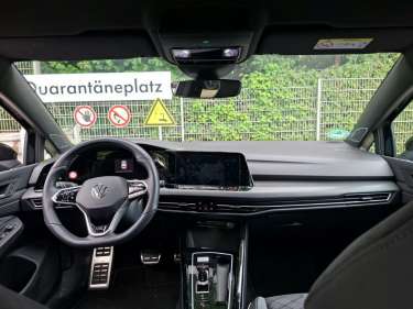 VW GOLF 8 1.5 eTSI 150 DSG R-Line