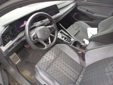 VW GOLF 8 1.5 eTSI 150 DSG R-Line