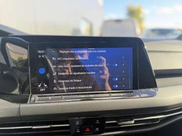 VW GOLF 8 1.5 eTSI 150 DSG R-Line