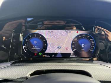 VW GOLF 8 1.5 eTSI 150 DSG R-Line