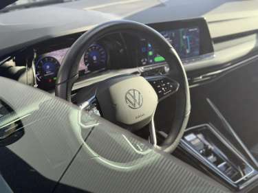 VW GOLF 8 1.5 eTSI 150 DSG R-Line