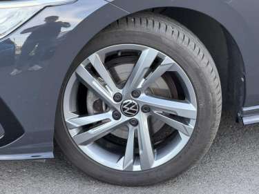 VW GOLF 8 1.5 eTSI 150 DSG R-Line
