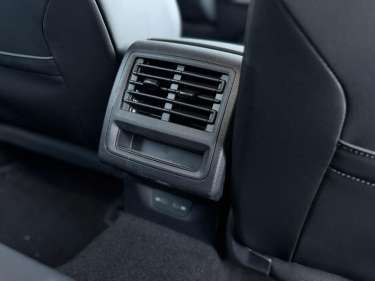 VW GOLF 8 1.5 eTSI 150 DSG R-Line