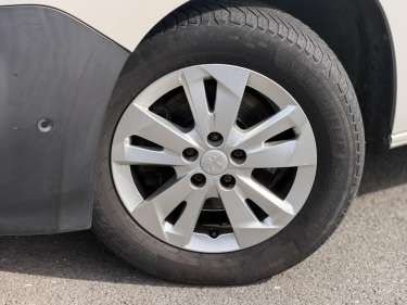 PEUGEOT PARTNER LONG 1.5 BlueHDI 130 EAT8